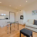 Apartman Easytopstay - Naviglio White Bliss