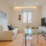 Easytopstay - Naviglio White Bliss Apartman