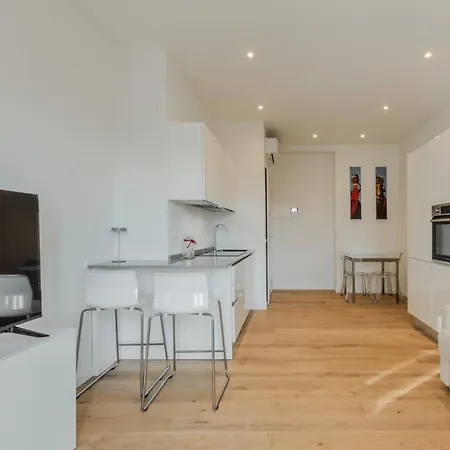 Naviglio White Bliss Apartament