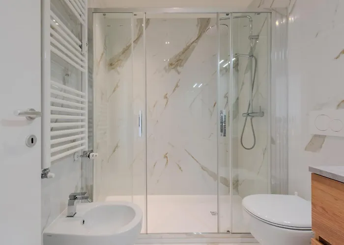 Easytopstay - Naviglio White Bliss Apartament