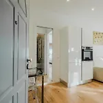 Easytopstay - Naviglio White Bliss 米兰